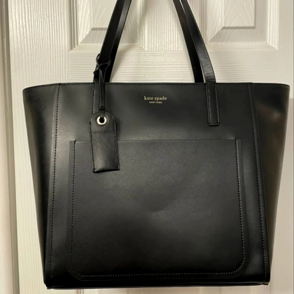 Kate Spade tote - Picture 1 of 5
